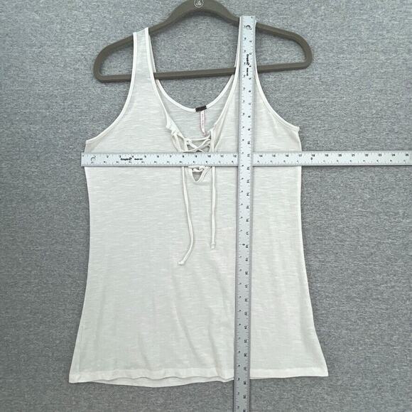 Poof Tank Top Shirt Womens Medium White Lace Up V Neck Sleeveless Lightweight - Picture 6 of 12